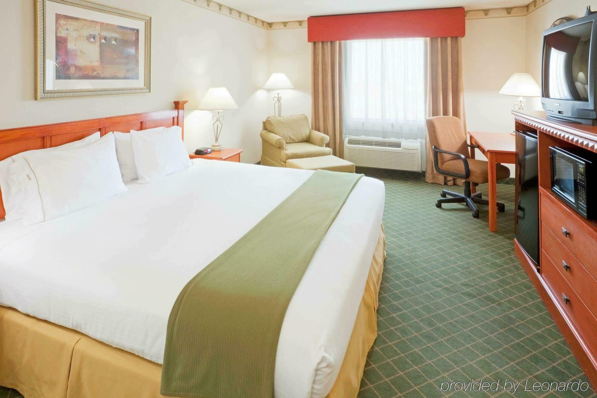 Holiday Inn Express & Suites - Pharr By Ihg Екстер'єр фото