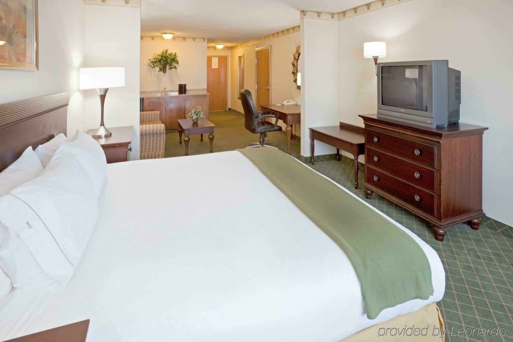 Holiday Inn Express & Suites - Pharr By Ihg Екстер'єр фото