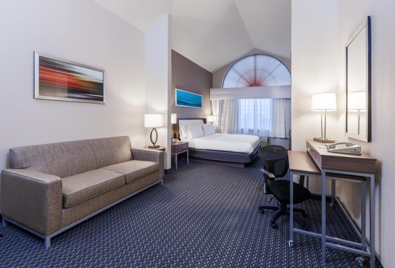 Holiday Inn Express & Suites - Pharr By Ihg Екстер'єр фото